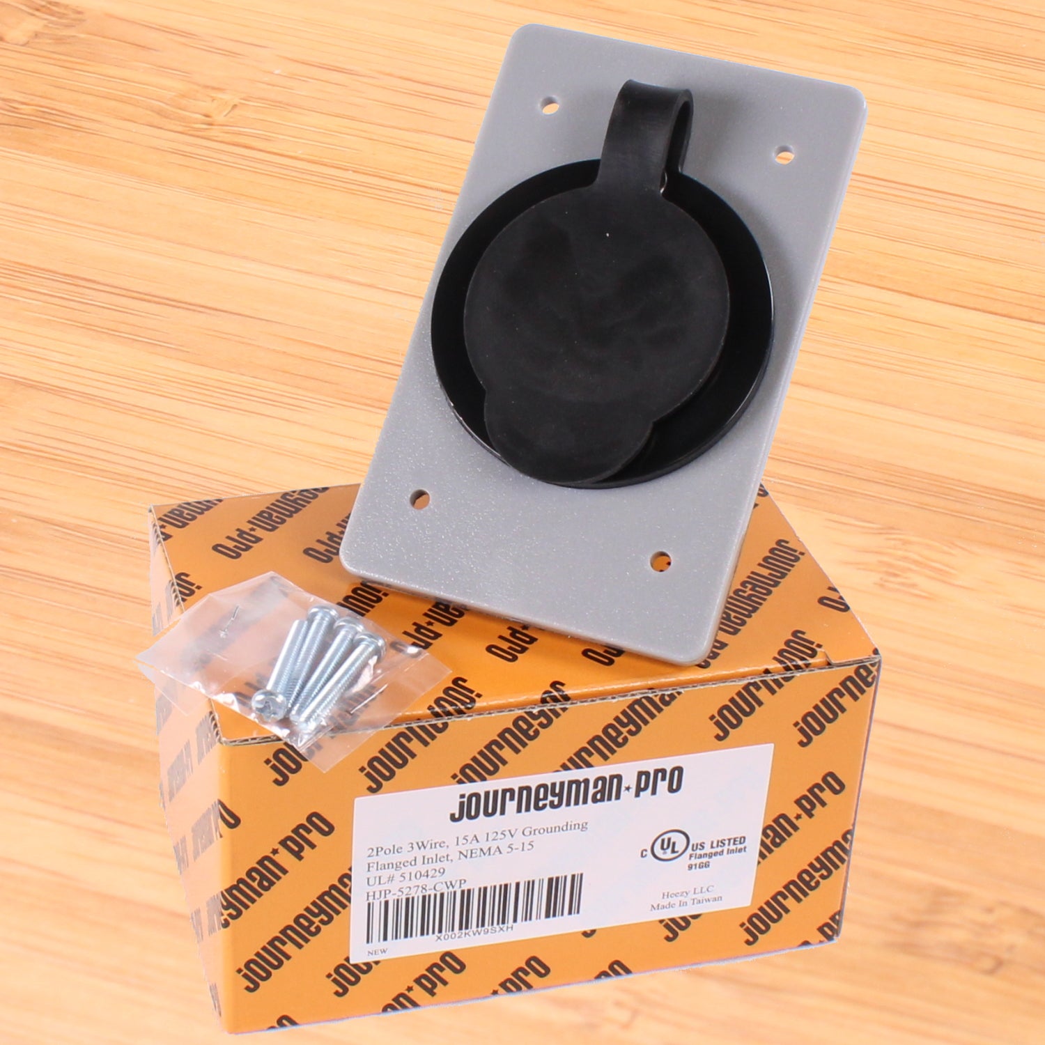 15 AMP Straight Blade Flanged Male Power Inlet Receptacle, 15 A, 125 V